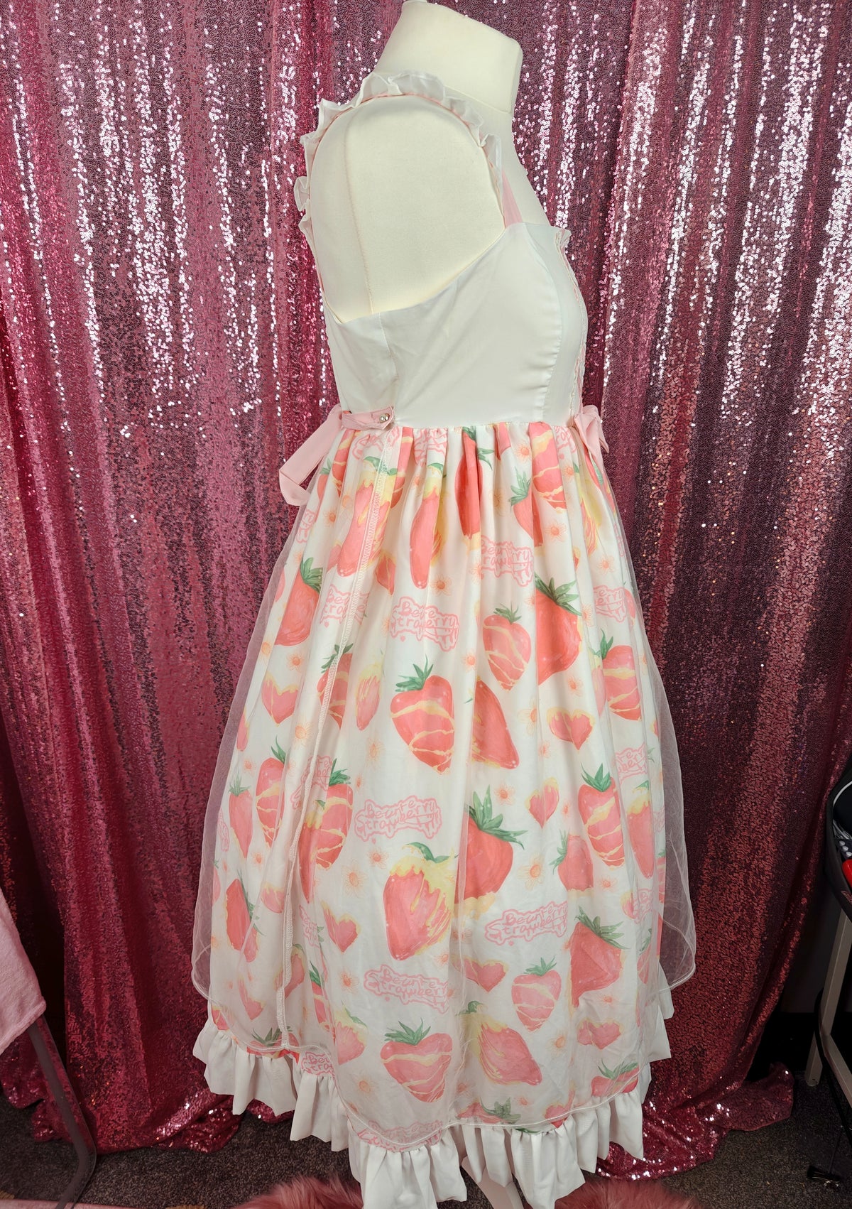 Walnut kernel strawberry & cream motif JSK dress size M
