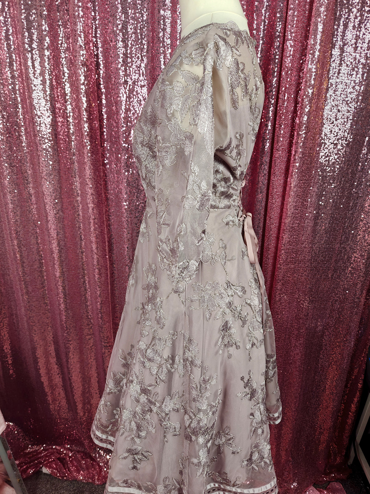 Infine grey lilac organza applique lace midi dress size XS