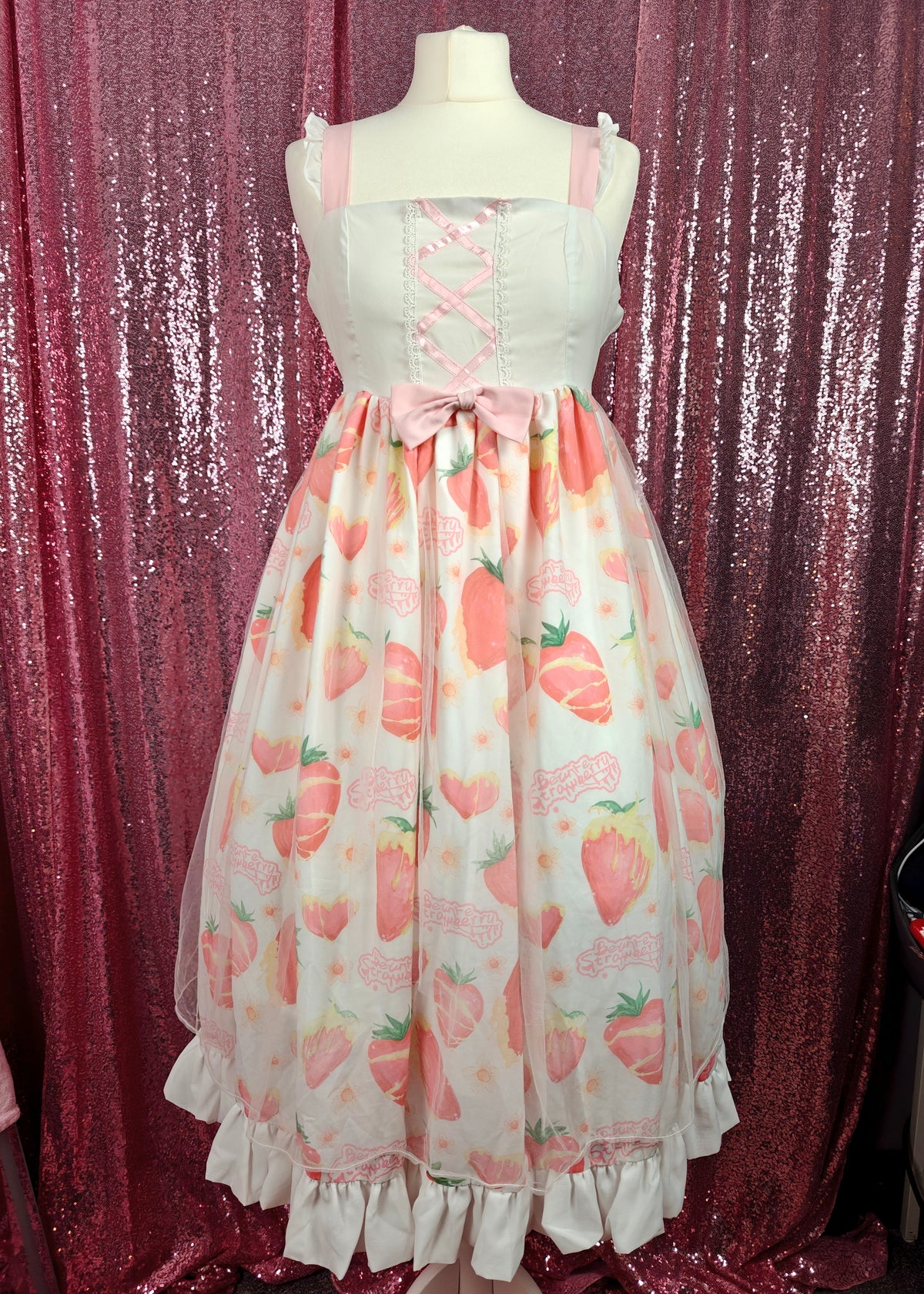 Walnut kernel strawberry & cream motif JSK dress size M